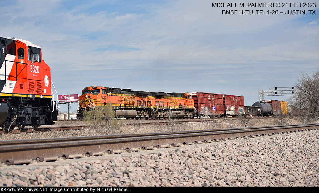 BNSF Train H-TULTPL1-20